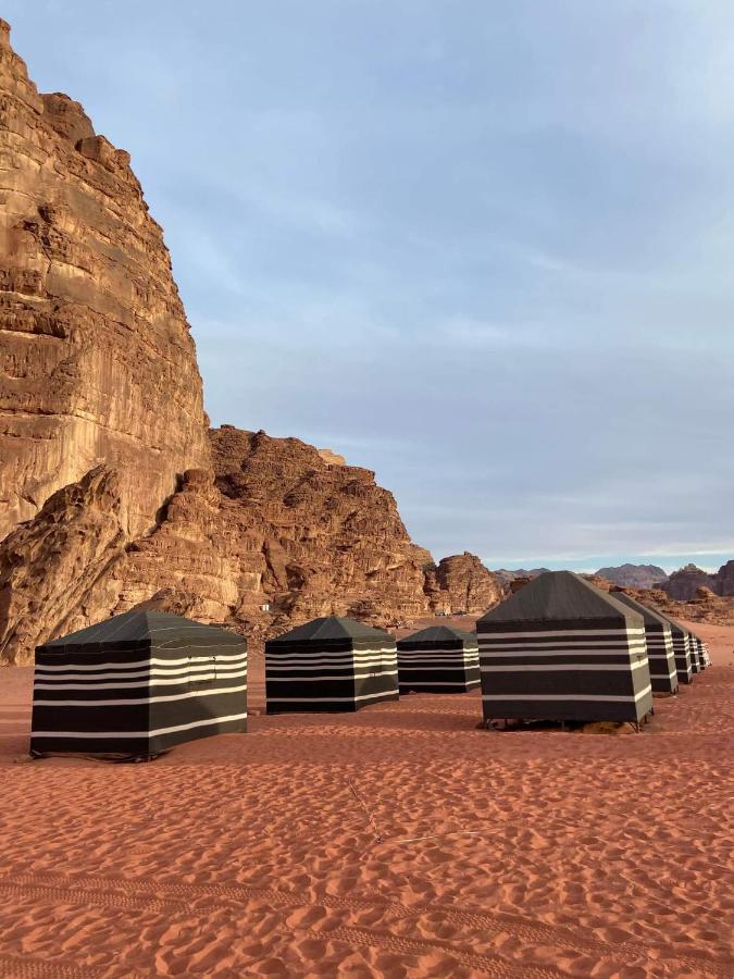 Rotana Camp Hotel Wadi Rum Luaran gambar